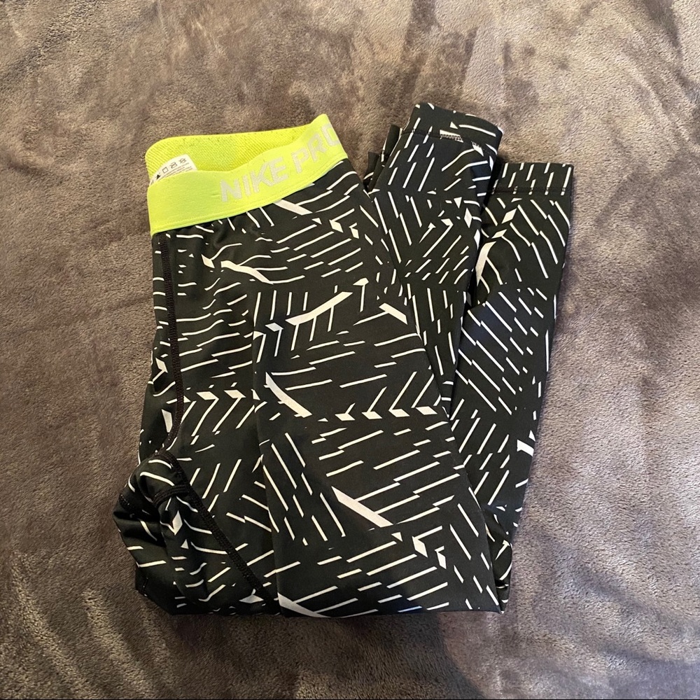 Nike leggings